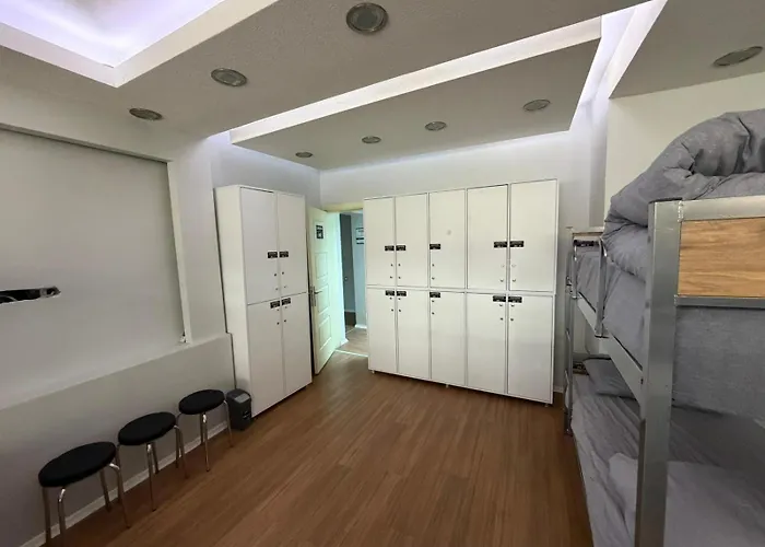 Hostelida Konya * Meram